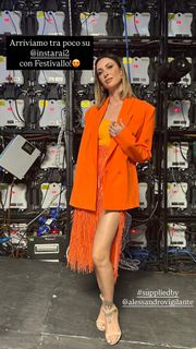 Ema Stokholma feet photo thumbnail