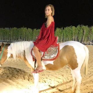 Eman El-Assy feet photo thumbnail