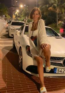 Eman El-Assy feet photo thumbnail