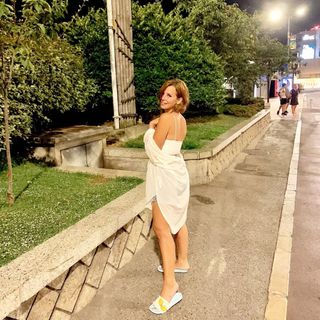 Eman El-Assy feet photo thumbnail