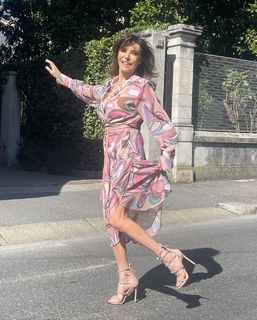 Emanuela Folliero feet photo 6