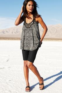 Emanuela de Paula feet photo 4