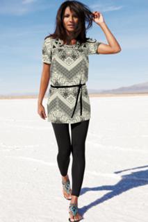 Emanuela de Paula feet photo 19