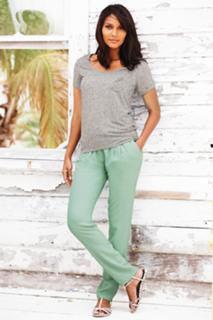 Emanuela de Paula feet photo 12