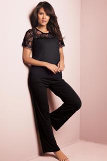 Emanuela de Paula feet photo 16