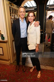 Embeth Davidtz feet photo thumbnail