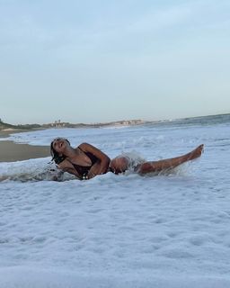 Emelia Hartford feet photo 19