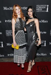 Emeraude Toubia feet photo thumbnail