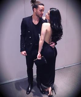 Emeraude Toubia feet photo thumbnail