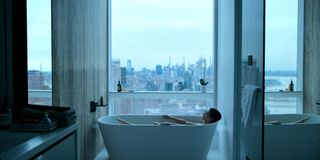 Emeraude Toubia feet photo thumbnail