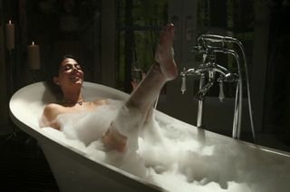 Emeraude Toubia feet photo 1