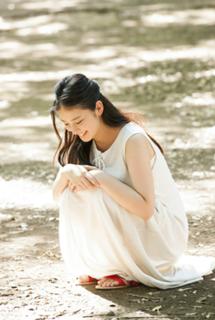 Emi Takei feet photo 6