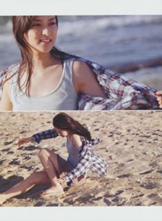 Emi Takei feet photo 4