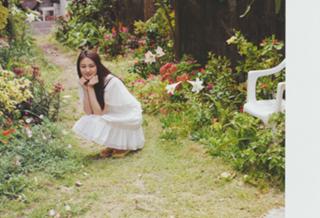 Emi Takei feet photo 3