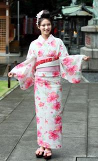 Emi Takei feet photo 9