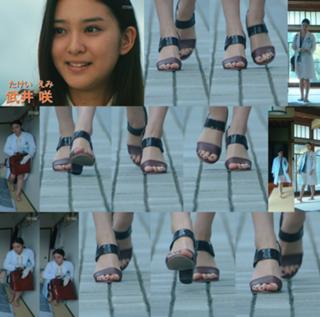 Emi Takei feet photo 18
