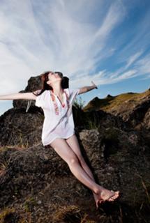 Emi Takei feet photo 15