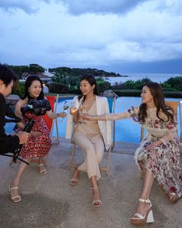 Emi Wong feet photo 9