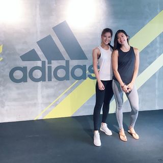 Emi Wong feet photo 18