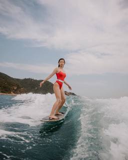 Emi Wong feet photo 9