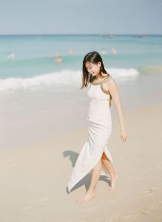 Emi Wong feet photo 2