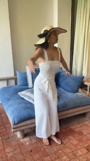 Emi Wong feet photo 8