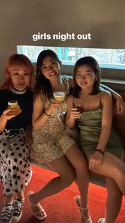 Emi Wong feet photo 11