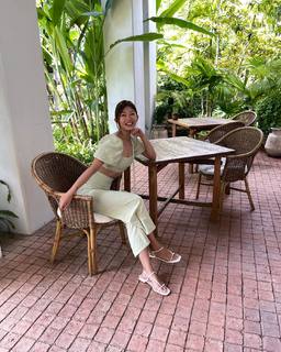 Emi Wong feet photo 10