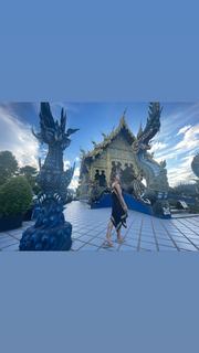 Emi Wong feet photo 2