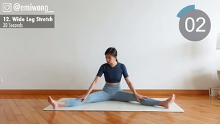 Emi Wong feet photo 8