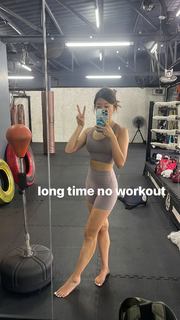Emi Wong feet photo 17