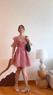 Emi Wong feet photo 3