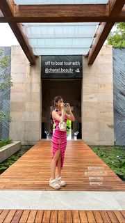 Emi Wong feet photo 14
