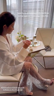 Emi Wong feet photo 12