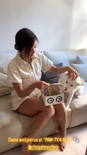 Emi Wong feet photo 13
