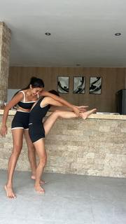 Emi Wong feet photo 16