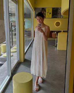 Emi Wong feet photo 17