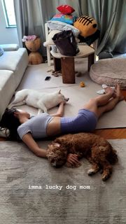 Emi Wong feet photo 16