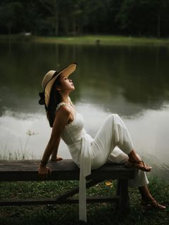 Emi Wong feet photo 12