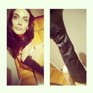 Emilia Attías feet photo 8