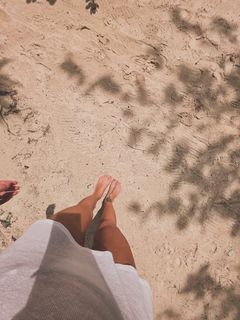 Emilia Attías feet photo 15