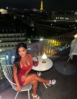 Emilia Cheranti feet photo 1