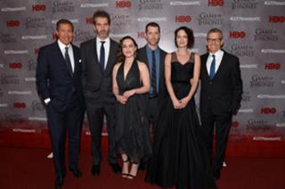 Emilia Clarke feet photo thumbnail