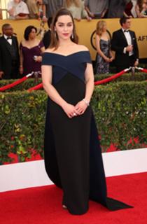 Emilia Clarke feet photo thumbnail