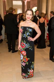 Emilia Clarke feet photo thumbnail