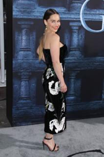 Emilia Clarke feet photo thumbnail