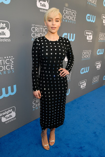 Emilia Clarke feet photo thumbnail