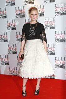 Emilia Fox feet photo thumbnail