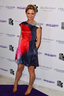 Emilia Fox feet photo thumbnail