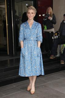 Emilia Fox feet photo thumbnail